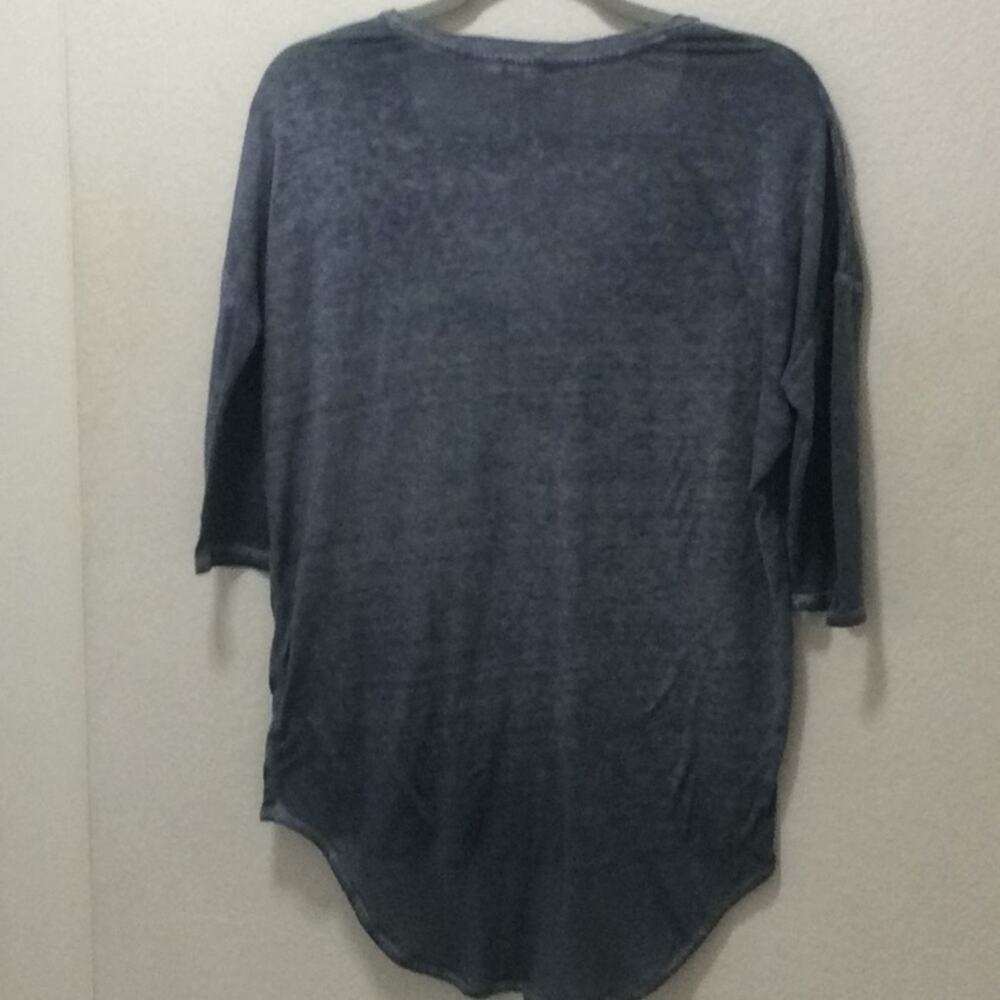 Express Low V-Neck WomensTee Shirt Denim Blue Sz M - Picture 6 of 9